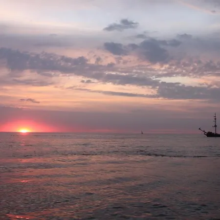 Karo ベッド・アンド・ブレックファスト ウェバ