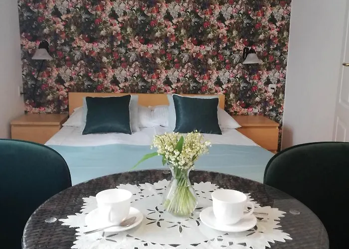 Karo Bed & Breakfast 3*